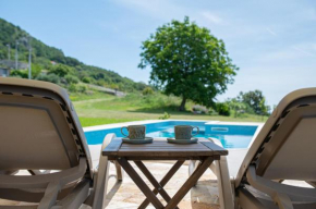 Country home Dolac